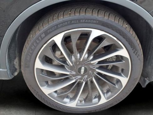 Used 2022 Lincoln Aviator Reserve w/ Equipment Group 201A RWD image 10