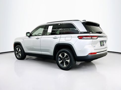 Used 2024 Jeep Grand Cherokee Limited 4xe image 5