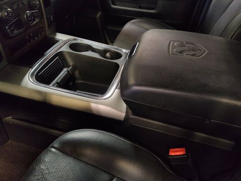 Used 2016 RAM 1500 Laramie w/ Convenience Group image 26