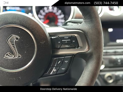 Used 2017 Ford Mustang Shelby GT350 image 26