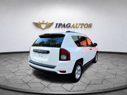 Used 2015 Jeep Compass Sport FWD image 4