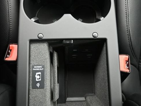 New 2026 Porsche Macan AWD/4WD image 19