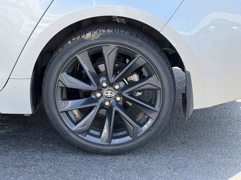 Used 2024 Toyota Corolla XSE FWD image 12