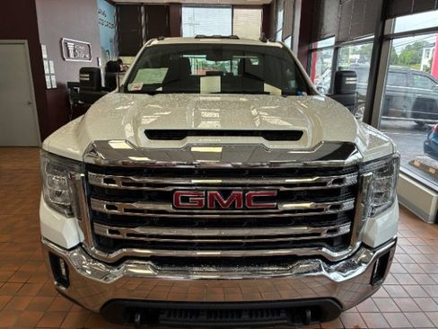 Used 2023 GMC Sierra 3500 SLE w/ SLE Convenience Package AWD/4WD image 5