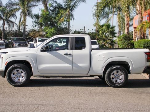 Used 2022 Nissan Frontier S image 5