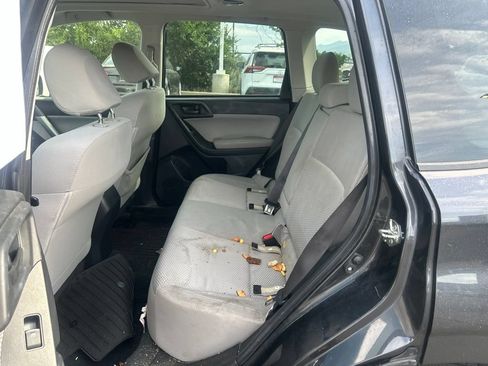Used 2018 Subaru Forester 2.5i Premium w/ All-Weather Package AWD/4WD image 16