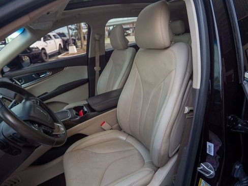 Used 2019 Lincoln Nautilus Reserve FWD image 22
