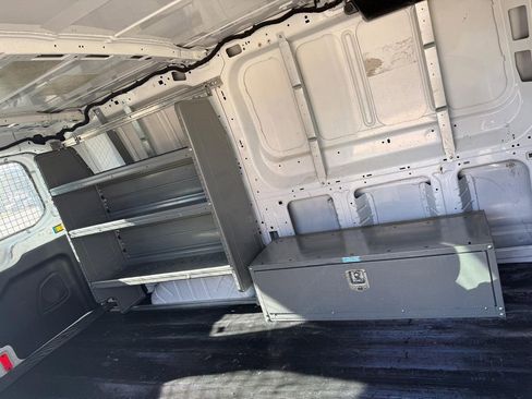 Used 2017 Ford Transit 250 130 Low Roof w/ Exterior Upgrade Package RWD image 16