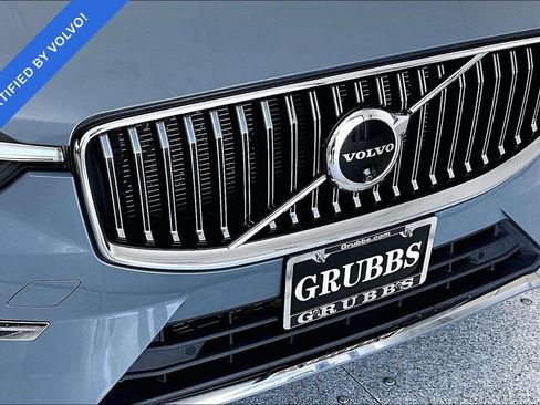 Certified 2023 Volvo XC60 B5 Plus AWD/4WD image 36