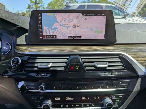 Used 2019 BMW 530i w/ Premium Package RWD image 23