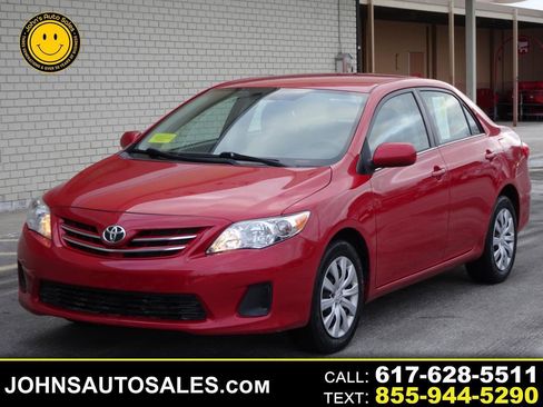 Used 2013 Toyota Corolla LE image 1