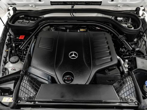 Used 2025 Mercedes-Benz G 550 image 4