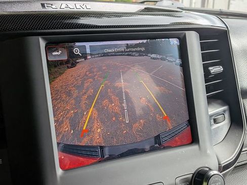 Used 2022 RAM 1500 Big Horn w/ Built-to-serve Edition image 18