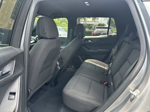 Used 2025 Chevrolet Equinox LT FWD image 31