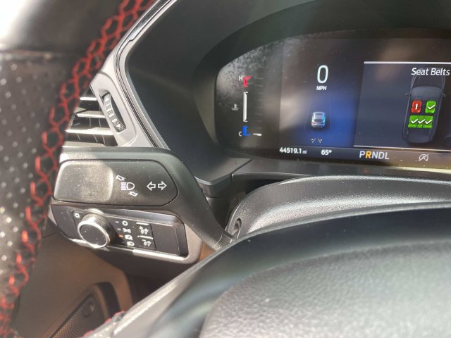 Used 2025 Ford Escape ST-Line FWD image 33