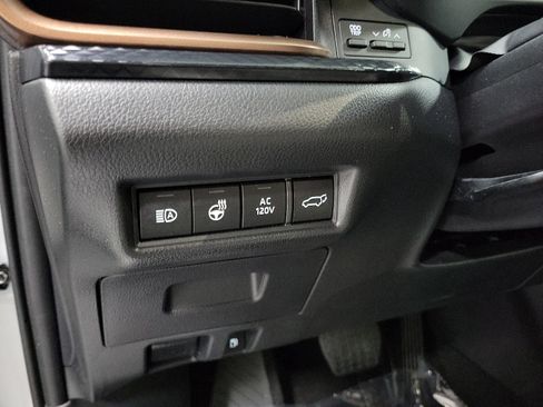 Certified 2024 Toyota Grand Highlander AWD Hybrid image 14