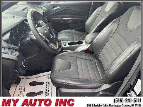 Used 2016 Ford Escape SE w/ SE Chrome Package AWD/4WD image 24