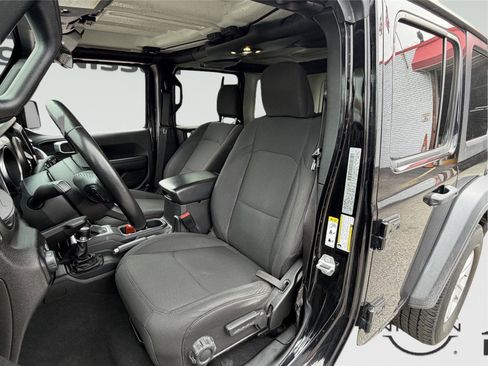 Used 2020 Jeep Wrangler Unlimited Sport S image 10