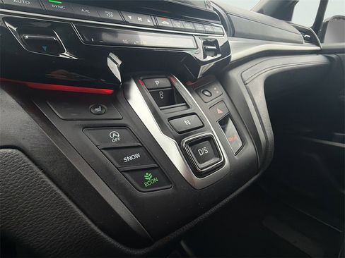 Used 2025 Honda Odyssey Sport-L image 45