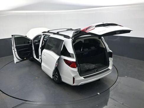 New 2026 Honda Odyssey EX-L image 38