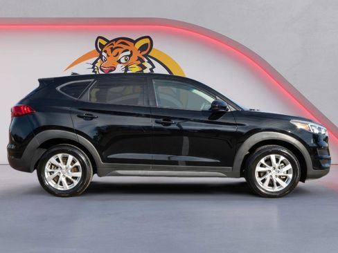 Used 2019 Hyundai Tucson SE image 4