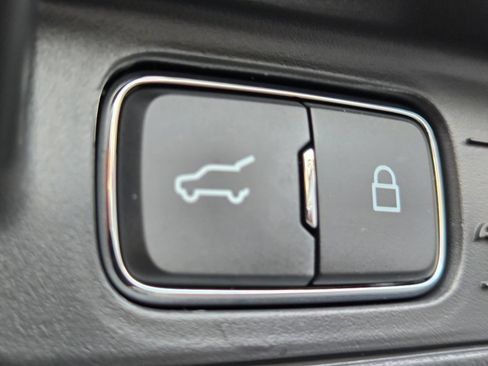 New 2026 Ford Explorer ST-Line RWD image 8