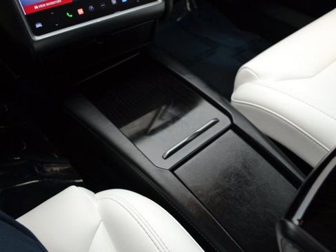Used 2019 Tesla Model S Long Range image 31