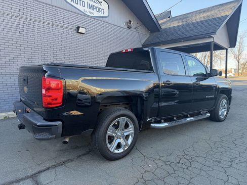 Used 2018 Chevrolet Silverado 1500 Custom w/ Custom Value Package image 7