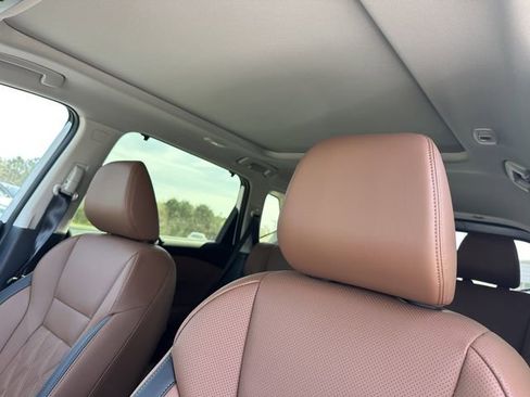 New 2026 Nissan Rogue Platinum AWD/4WD image 26