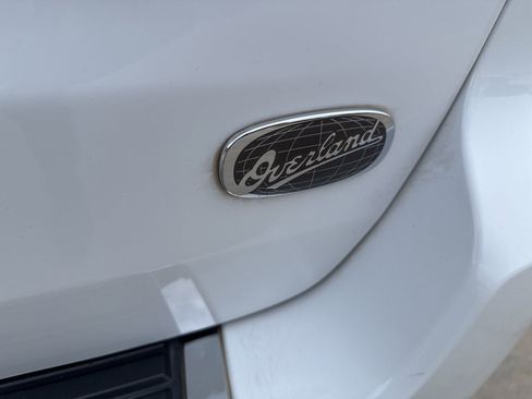 Used 2019 Jeep Grand Cherokee Overland image 10