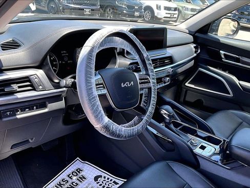 Certified 2022 Kia Telluride LX AWD/4WD image 9
