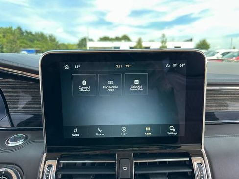Used 2021 Lincoln Navigator Black Label w/ Special Edition Package AWD/4WD image 28