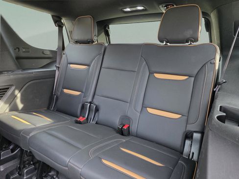 Used 2022 GMC Yukon AT4 w/ Max Trailering Package image 23