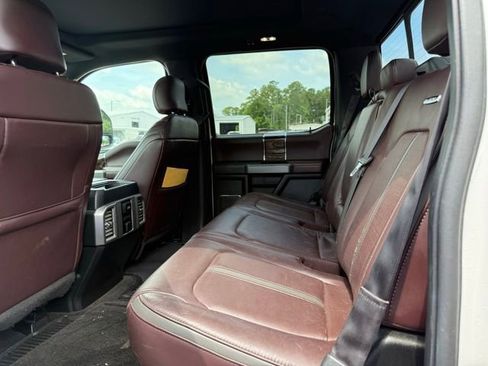 Used 2017 Ford F250 Platinum w/ Platinum Ultimate Package AWD/4WD image 5