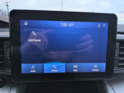 Used 2020 Ford Explorer XLT w/ Comfort Package image 19