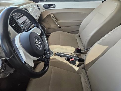 Used 2013 Volkswagen Beetle 2.5 image 12