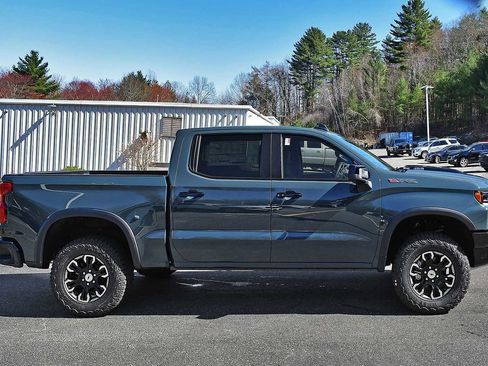 New 2026 Chevrolet Silverado 1500 ZR2 w/ LPO, Dark Essentials Package AWD/4WD image 6