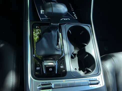 New 2026 Kia Carnival SX FWD image 26