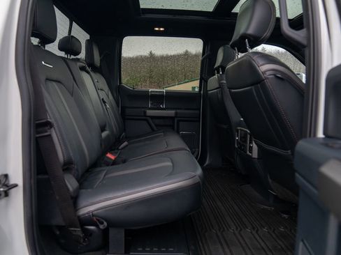 Used 2022 Ford F350 Platinum w/ FX4 Off-Road Package image 17