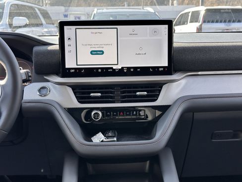 New 2026 Ford Explorer Active image 13