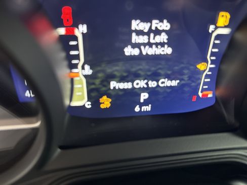 New 2025 Jeep Gladiator High Tide image 21