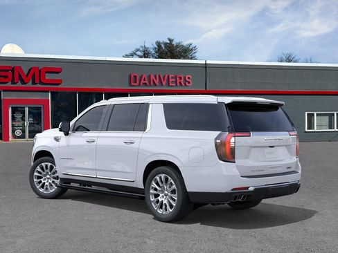 New 2026 GMC Yukon XL Denali w/ Sun & Power Step Package AWD/4WD image 27