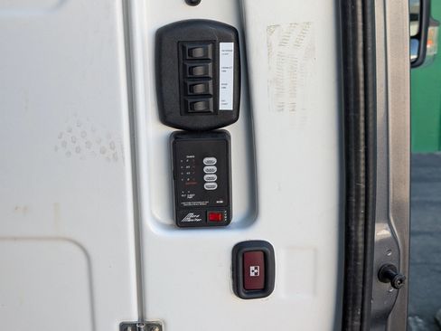Used 2021 Mercedes-Benz Sprinter 4500 w/ Parking Package image 14