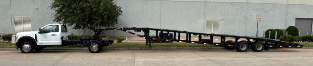 Used 2023 Ford F450 XL AWD/4WD image 1