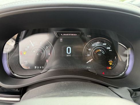 New 2026 RAM 2500 Limited AWD/4WD image 17