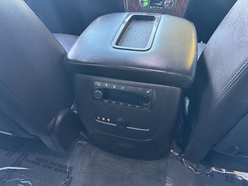 Used 2013 GMC Yukon Denali image 18