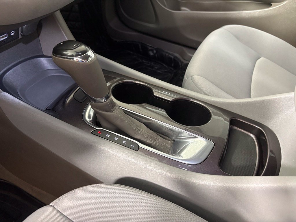 Used 2020 Chevrolet Malibu LS FWD image 28