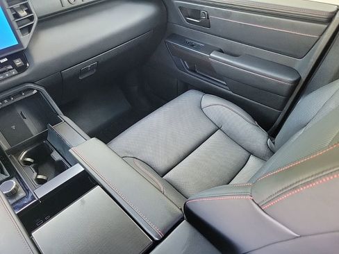 Used 2025 Toyota Sequoia TRD Pro AWD/4WD image 19
