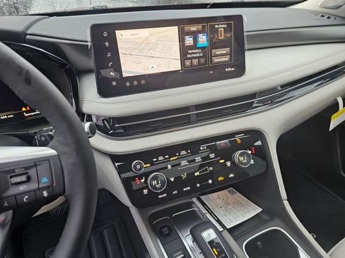 New 2026 INFINITI QX60 Luxe image 29