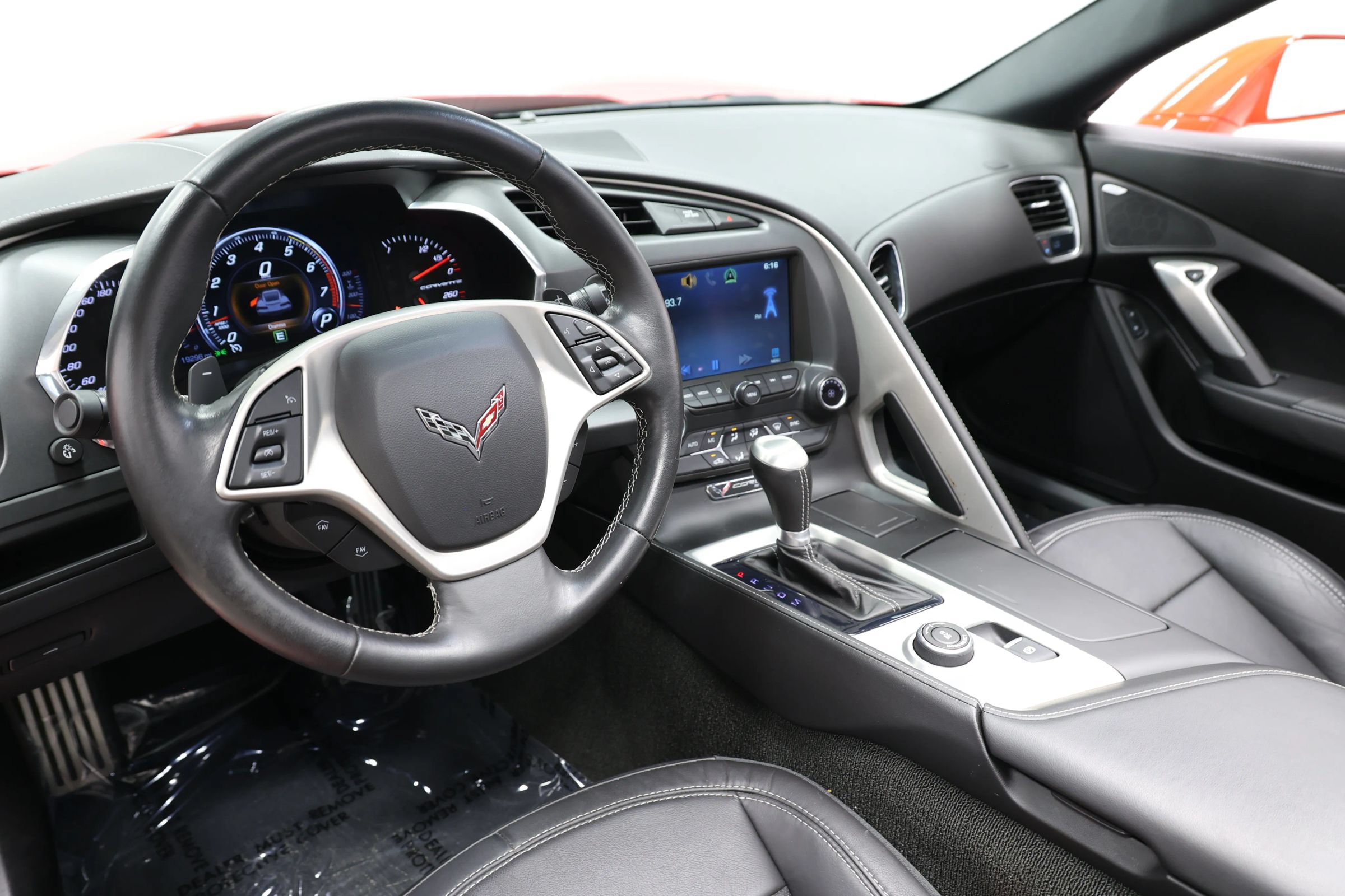 Used 2014 Chevrolet Corvette Stingray Coupe w/ Battery Protection Package RWD image 2